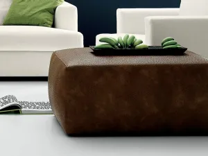 Pouf quadrato dall'effetto bombato Six di Deas