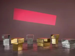 Tavolino Kira in alluminio fuso di Gervasoni
