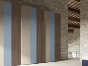Armadio RD507 Strip con ante scorrevoli di Marka Total Living