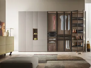 Armadio Battente Glix ZN01 finitura Noce, Nuvola e Vetro di Marka Total Living