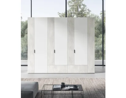 Armadio Battente Virgola ZN07 finitura Bianco e Calce Bianca di Marka Total Living