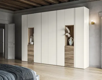 Armadio Battente Gola ZN09 finitura Perla e Rockwood Cannella di Marka Total Living