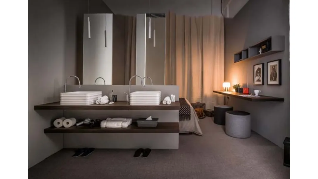 Mobile da Bagno sospeso in rovere termotrattato e laccato opaco 45 14 di Birex