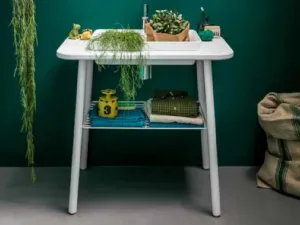 Mobile bagno da appoggio in laccato bianco opaco e top in mineral marmo Acqua e Sapone 01 di Birex
