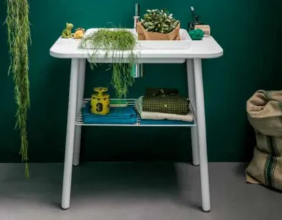 Mobile bagno da appoggio in laccato bianco opaco e top in mineral marmo Acqua e Sapone 01 di Birex