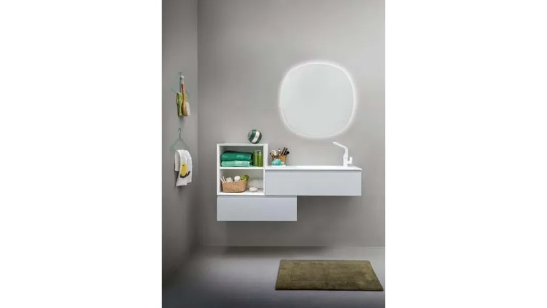 Mobile da bagno sospeso in laccato bianco opaco e top in Corian Memento 04 di Birex
