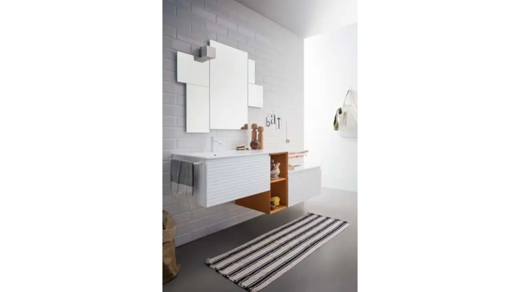 Mobile da Bagno sospeso in laccato bianco e bruciato con top in mineral marmo bianco lucido Memento 07 di Birex