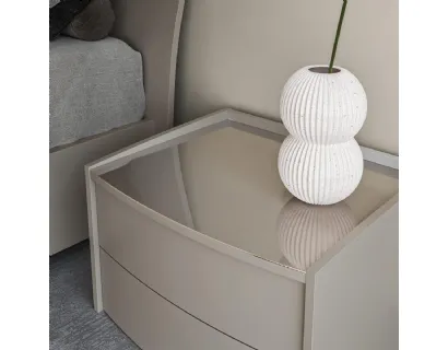 Comodino Shape di Marka Total Living