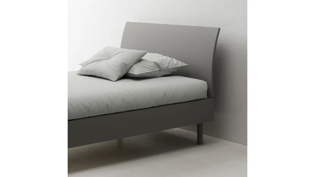 Letto matrimoniale con testiera Bent di Zalf