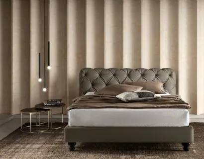 Letto imbottito in ecopelle con testiera trapuntata King di Bside
