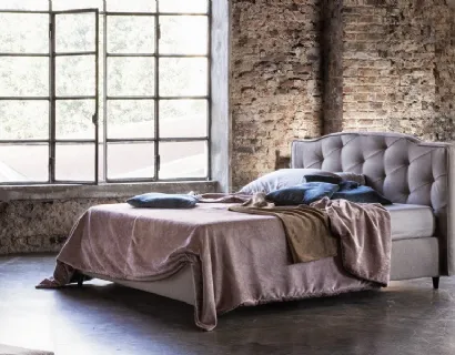 Letto con testiera trapuntata Moon di Confortplus