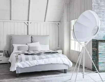 Letto imbottito Fly di Gervasoni