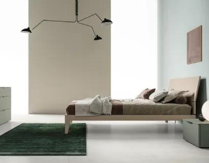 Letto con testiera Fold di Zalf