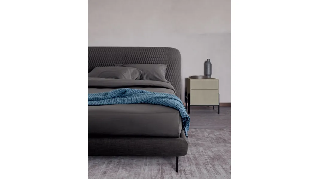 Letto in tessuto imbottito Hari di Dall'Agnese