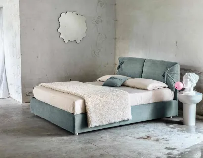 Letto imbottito Jackie di Veneran