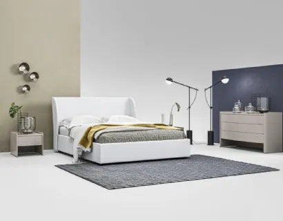 Letto in tessuto imbottito con testiera sagomata Giza GL15 di Marka Total Living