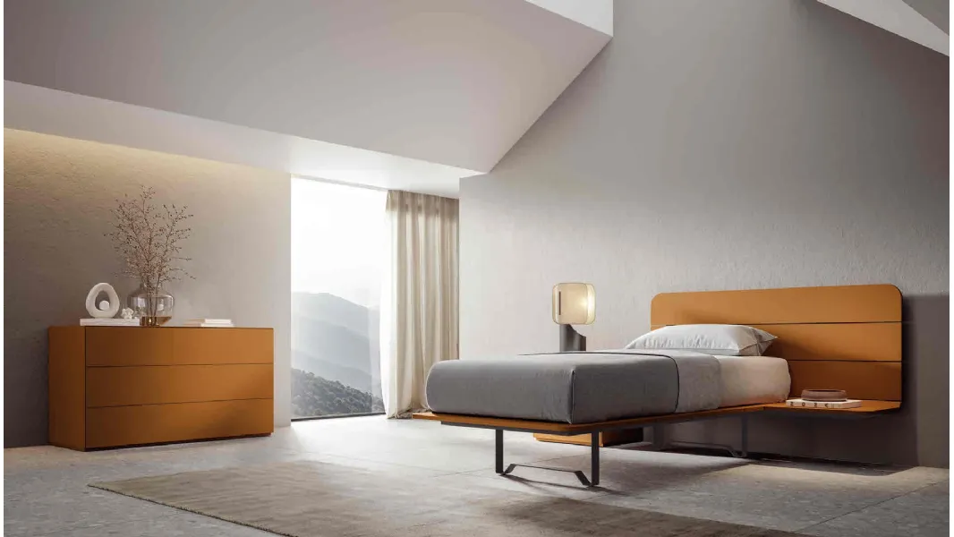 Letto in legno laccato Pinot di Veneran