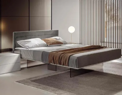 Letto imbottito Slim di Veneran