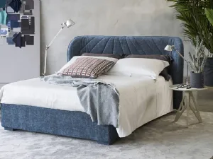 Letto imbottito Victoria con testiera curva di Milano Bedding