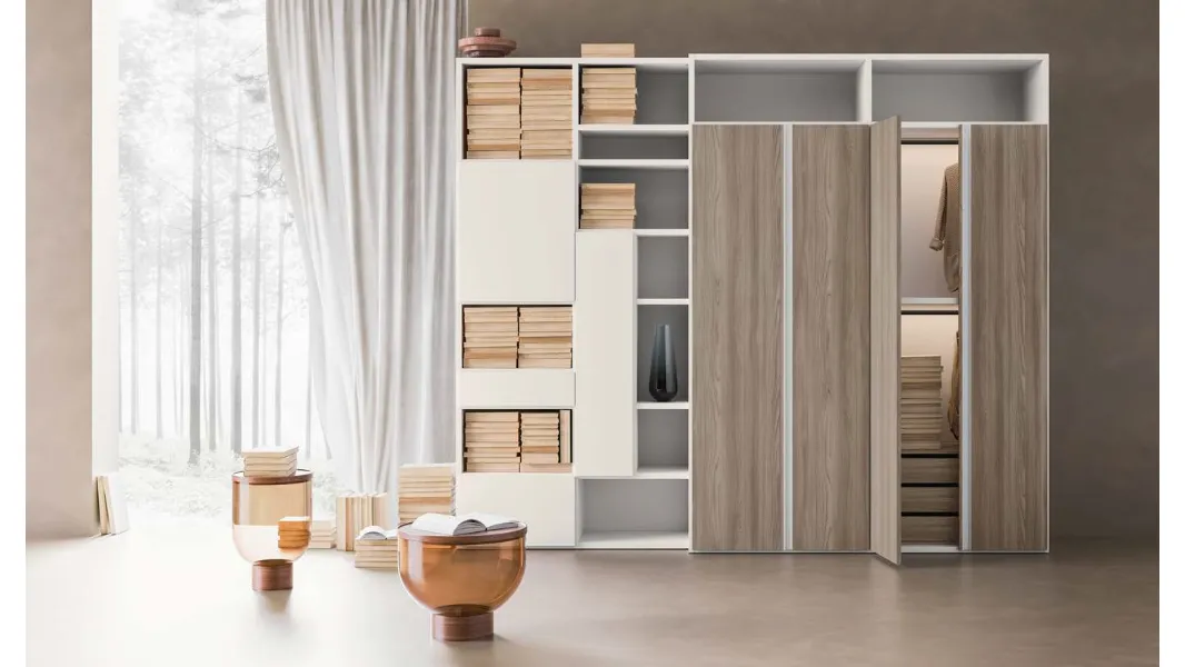 Libreria a muro Composizione Time M13 in finitura Perla e Forestal Brown di Marka Total Living