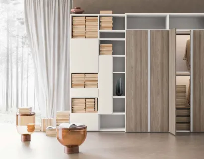 Libreria a muro Composizione Time M13 in finitura Perla e Forestal Brown di Marka Total Living