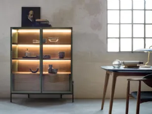 Madia Alta Belt 01 in vetro e legno di Novamobili
