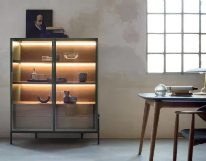 Madia Alta Belt 01 in vetro e legno di Novamobili