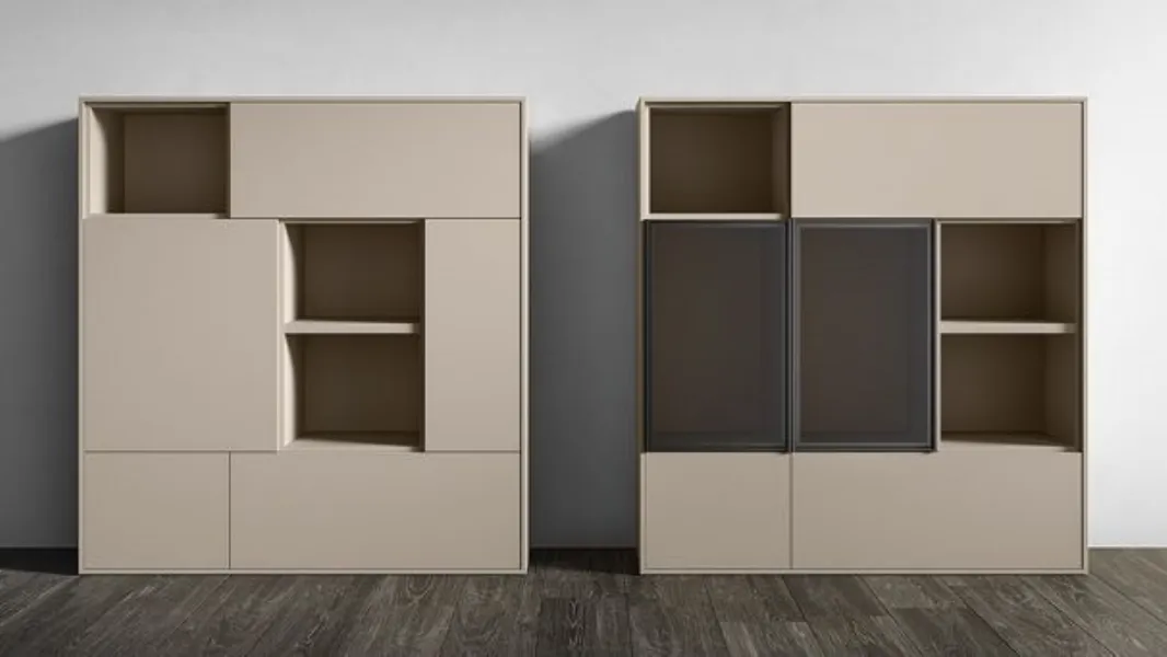Madia RF907 in legno laccato e vetro fumè di Marka Total Living