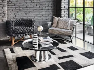 Poltroncina Gray imbottita di Gervasoni