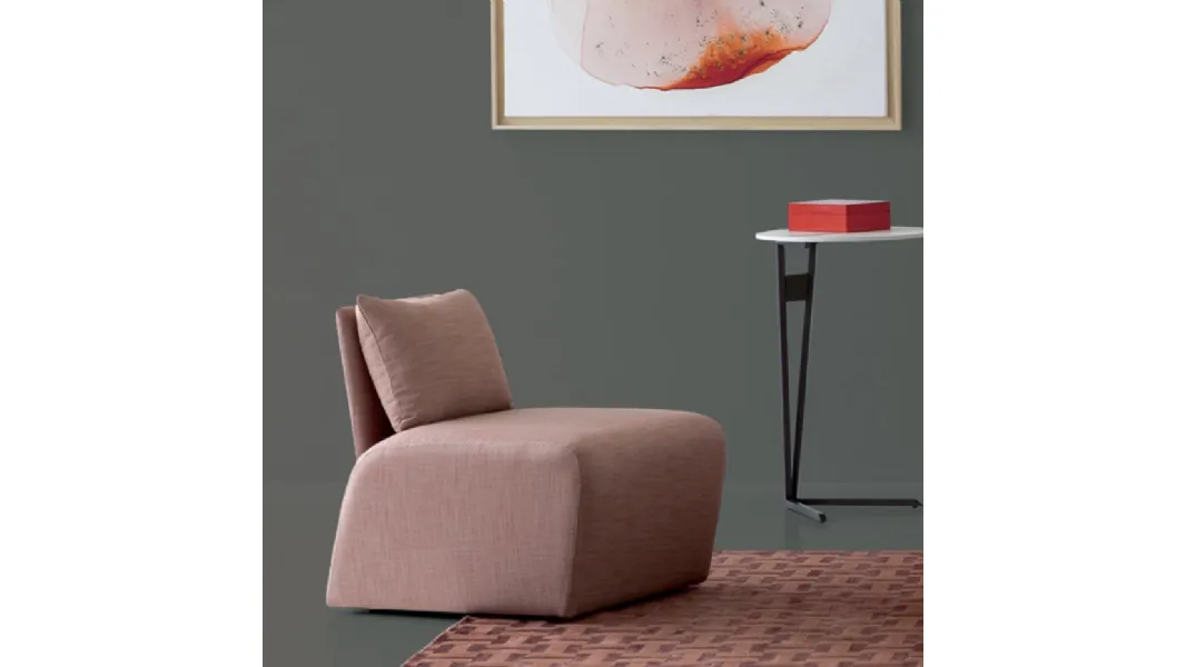 Poltroncina in tessuto imbottito Lady B di Oggioni
