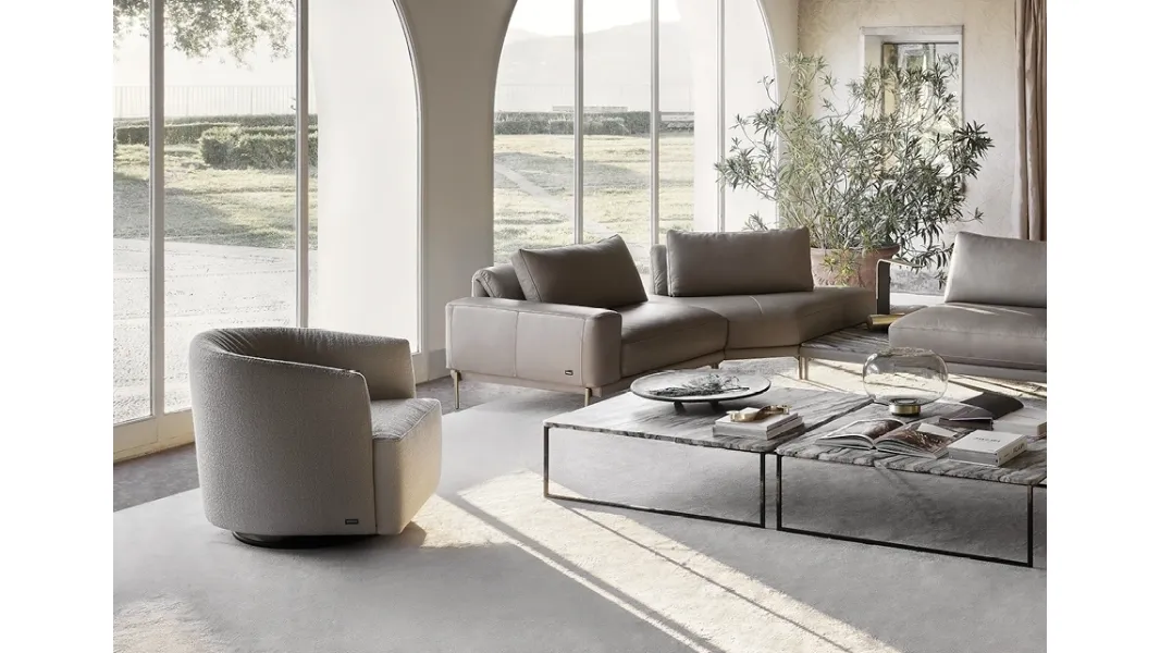 Poltroncina girevole Lady Swivel di Nicoline