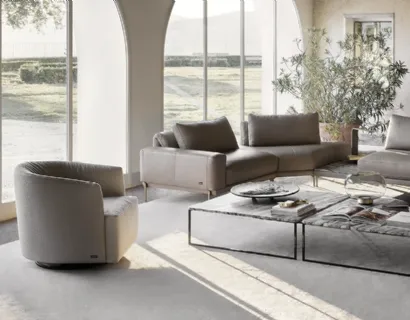 Poltroncina girevole Lady Swivel di Nicoline