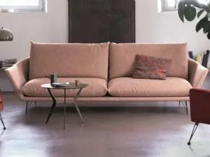 Divano lineare in tessuto Seventy di Deas