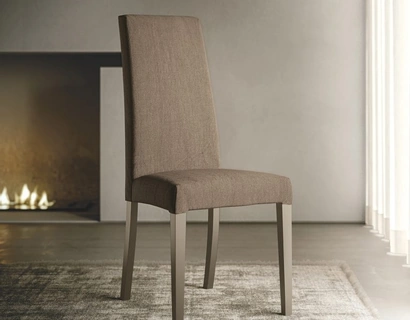 Sedia Adele in tessuto imbottito di Sedit