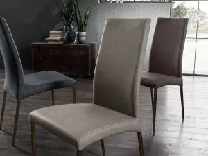Sedia Drop Vintage imbottita e rivestita in ecopelle con struttura in metallo di Arredo3