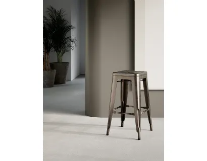 Sgabello Seven in metallo verniciato di Arredo3