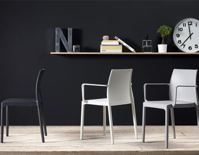 Sedia impilabile Chloé Trend mon amour di Scab Design