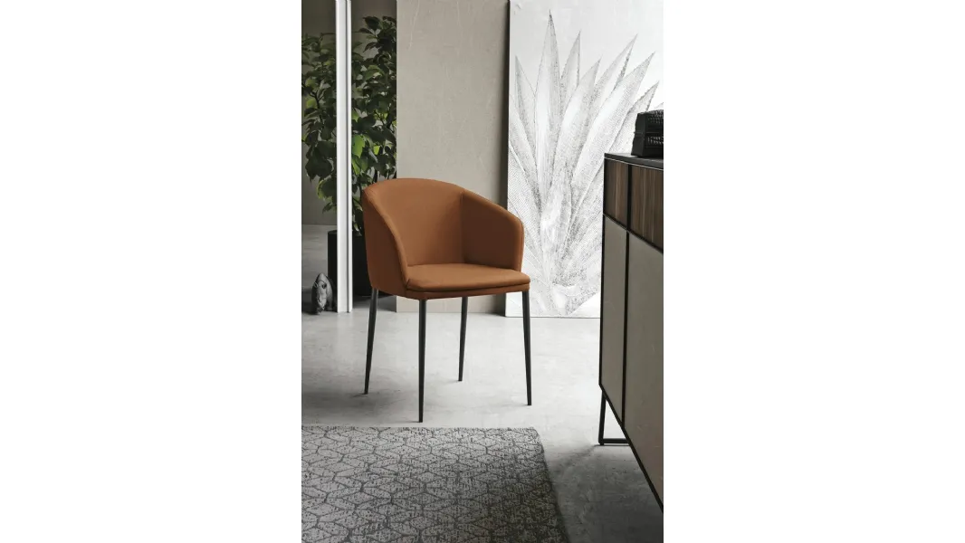 Sedia con braccioli Sofia poltroncina in pelle imbottita di Sedit