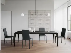 Tavolo allungabile con top in laminato e gambe in metallo verniciato Royal di Arredo3