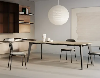 Tavolo allungabile Rubens con top in laminato e gambe in legno verniciato di Arredo3