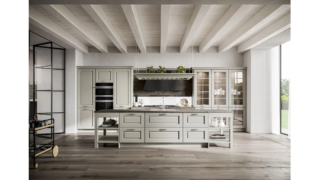 Cucina Classica con isola Asolo in legno di Frassino laccato Cuba a poro aperto e top in HPL di Arredo3
