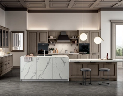 Cucina Classica in frassino laccato con isola Romantica 01 di Gentili Cucine