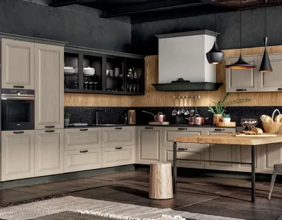 Cucina Classica angolare in Frassino Decapè con penisola in impiallacciato Rovere tinto Naturale Romantica 02 di Gentili Cucine