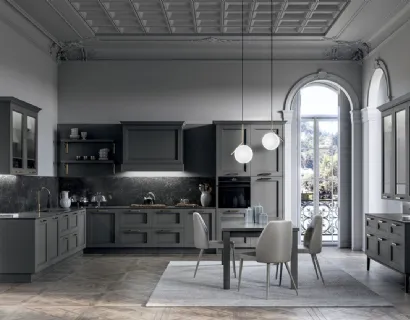 Cucina Moderna angolare in laccato opaco Grigio e top in laminam Nero Greco Meg di Arredo3
