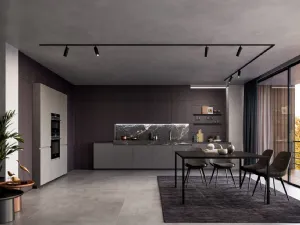 Cucina Moderna lineare in laminato Resina Cromo e impiallacciato Coke con top in ceramica effetto Marmo Nero rigato Wega di Arredo3