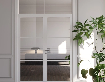 Porta per interni battente Flat F3 in laccato e vetro di Foa