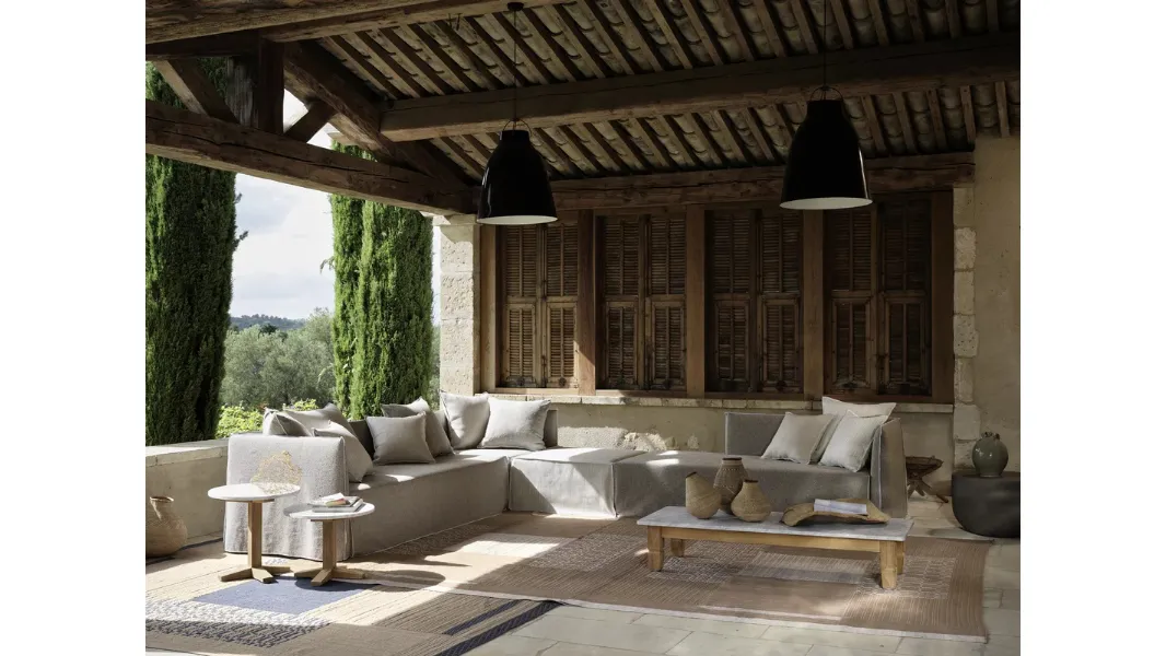 Divano Ghost Out di Gervasoni