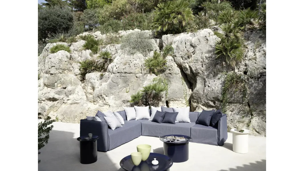 Divano Ghost Out di Gervasoni