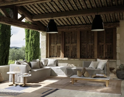 Divano Ghost Out di Gervasoni