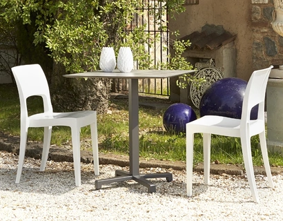 Sedia bianca da esterno Isy di Scab Design